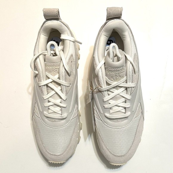 REEBOK CARDI B WOMEN'S 9 CLASSIC LEATHER  ATHLETIC SNEAKER CHALK WHITE GW8874 - Picture 2 of 9